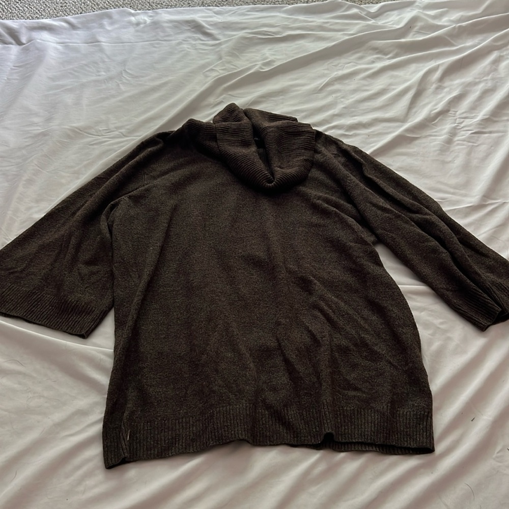 brown sweater